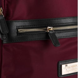 Mochila Gaston Luga en color burdeos y negro
