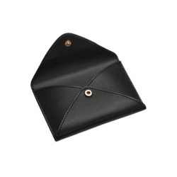 Sobre Gaston Luga negro en cuero PU con broche