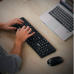 Combo Acer Teclado + Mouse con Sensor Óptico de Precisión