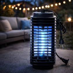 Lámpara mata mosquitos y moscas UV enchufable (12×6,5×3 cm)